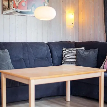 Feriehus Two-bedroom In 1 *