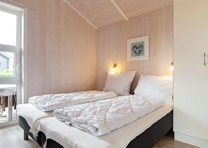 4 Person In Feriehus Grömitz